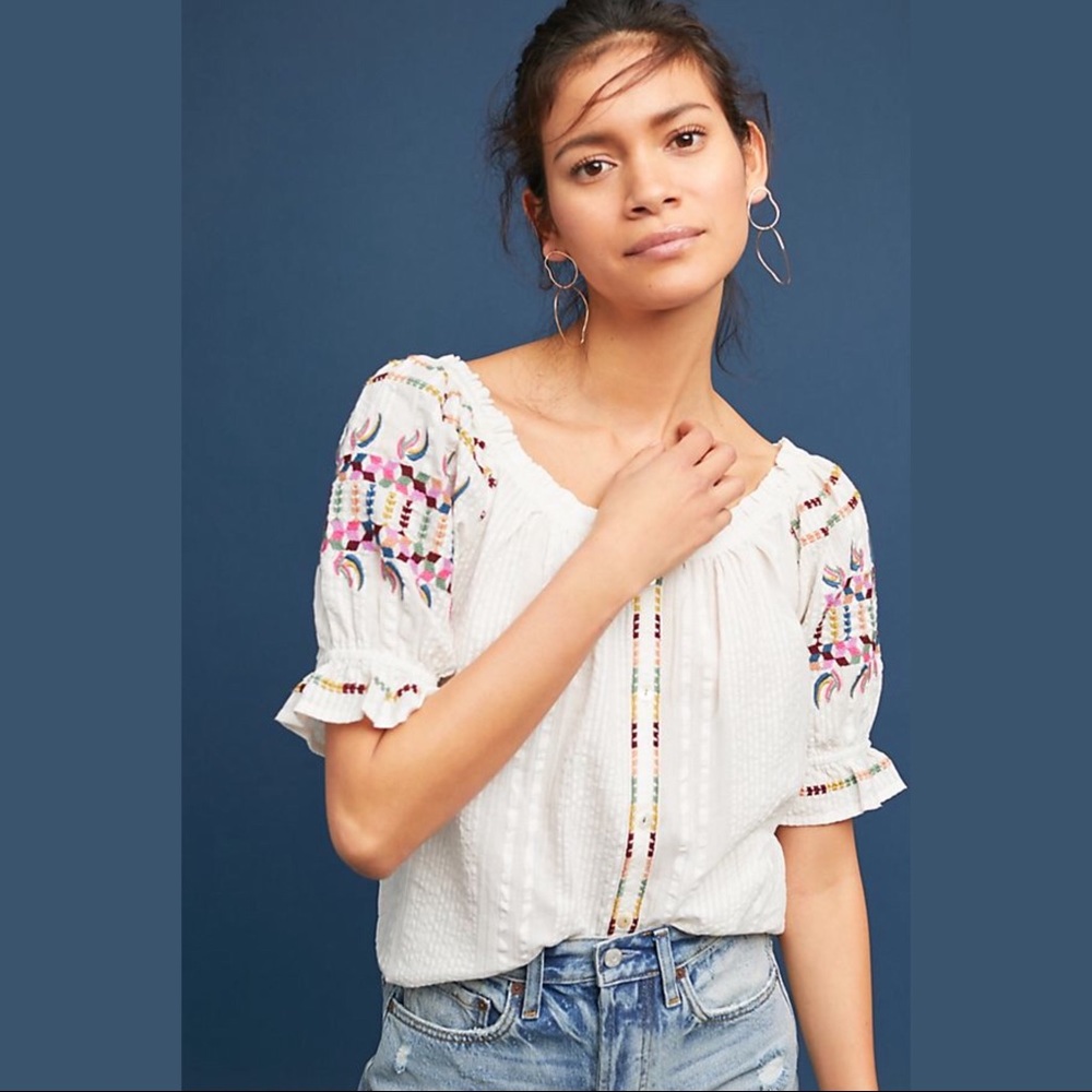 𝐀𝐍𝐓𝐇𝐑𝐎𝐏𝐎𝐋𝐎𝐆𝐈𝐄 Boho Top